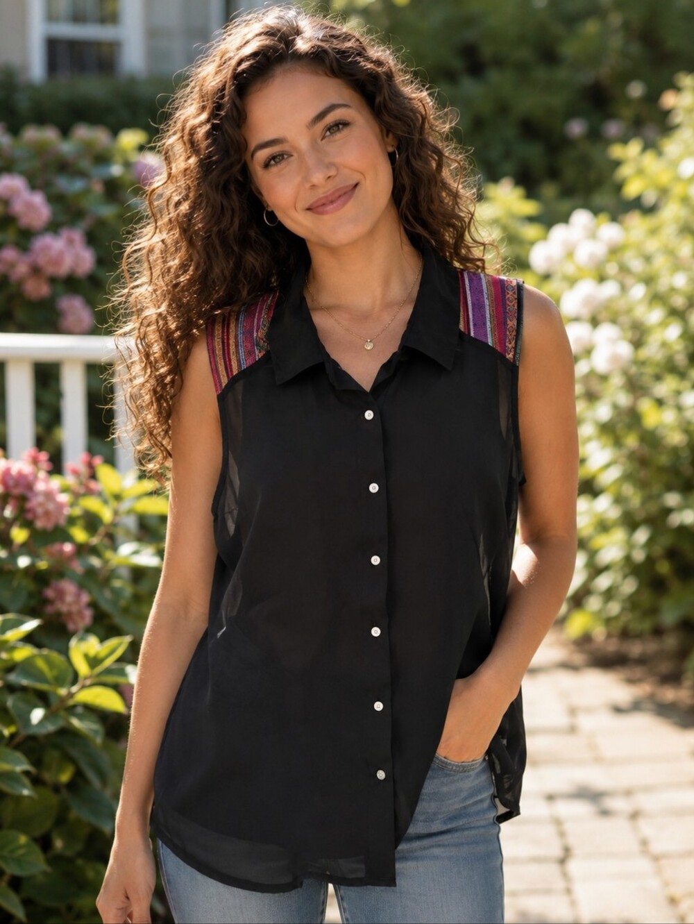 Sleeveless blouse